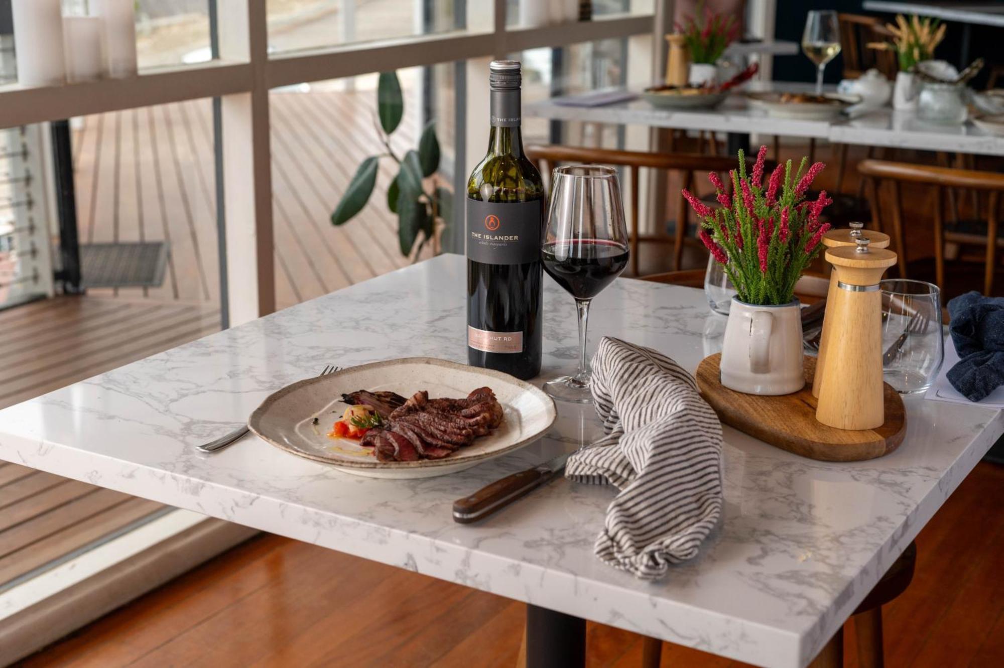 The River Suites, Kangaroo Island American River Екстер'єр фото